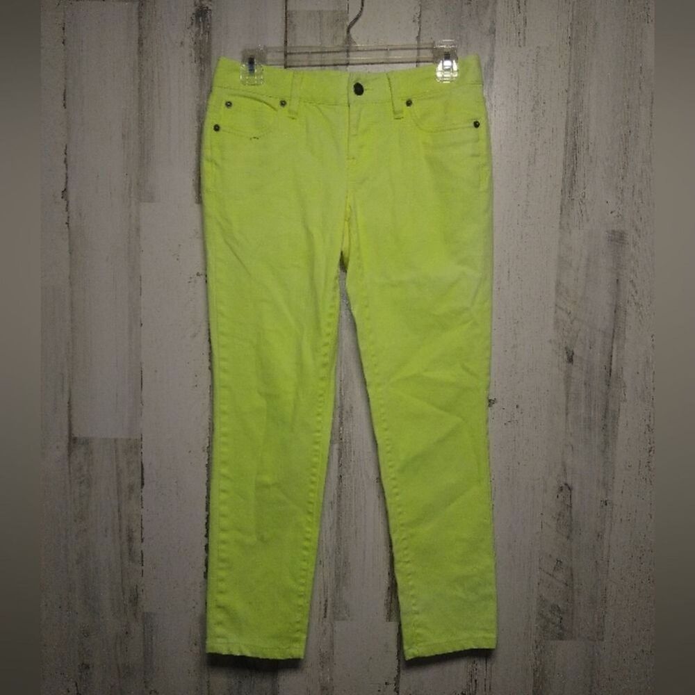 LOFT Modern Skinny Size 0 Neon Yellow Denim Pants